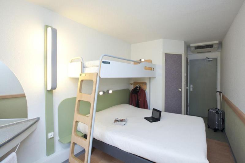 Ibis Budget Carcassonne La Cite Exterior foto