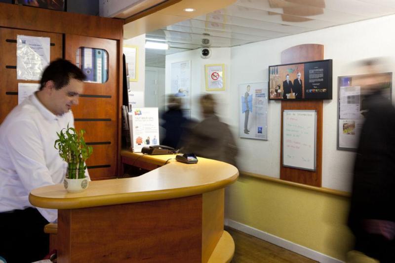 Ibis Budget Carcassonne La Cite Exterior foto