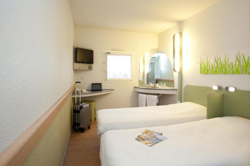 Ibis Budget Carcassonne La Cite Exterior foto